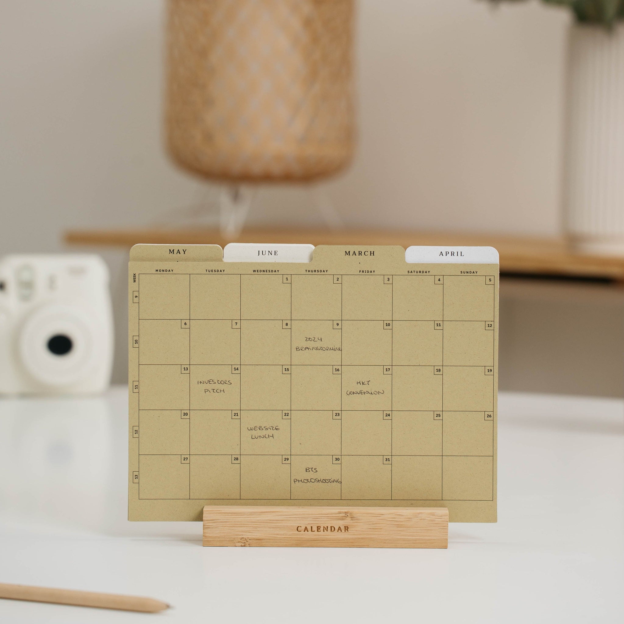 Calendario 2025 · Bambú