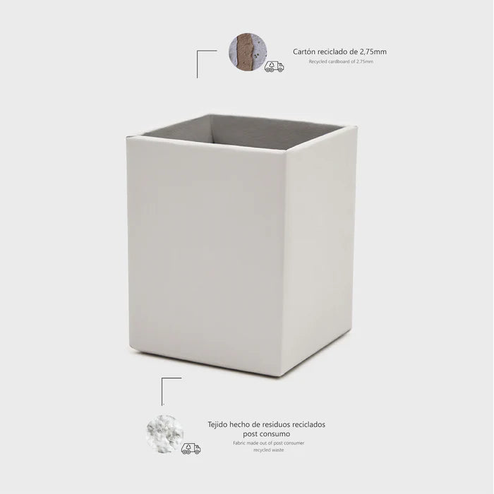 Premium Pack I A5 Notebook + Pen + Pen Holder + Pen Pot + Desk Mat