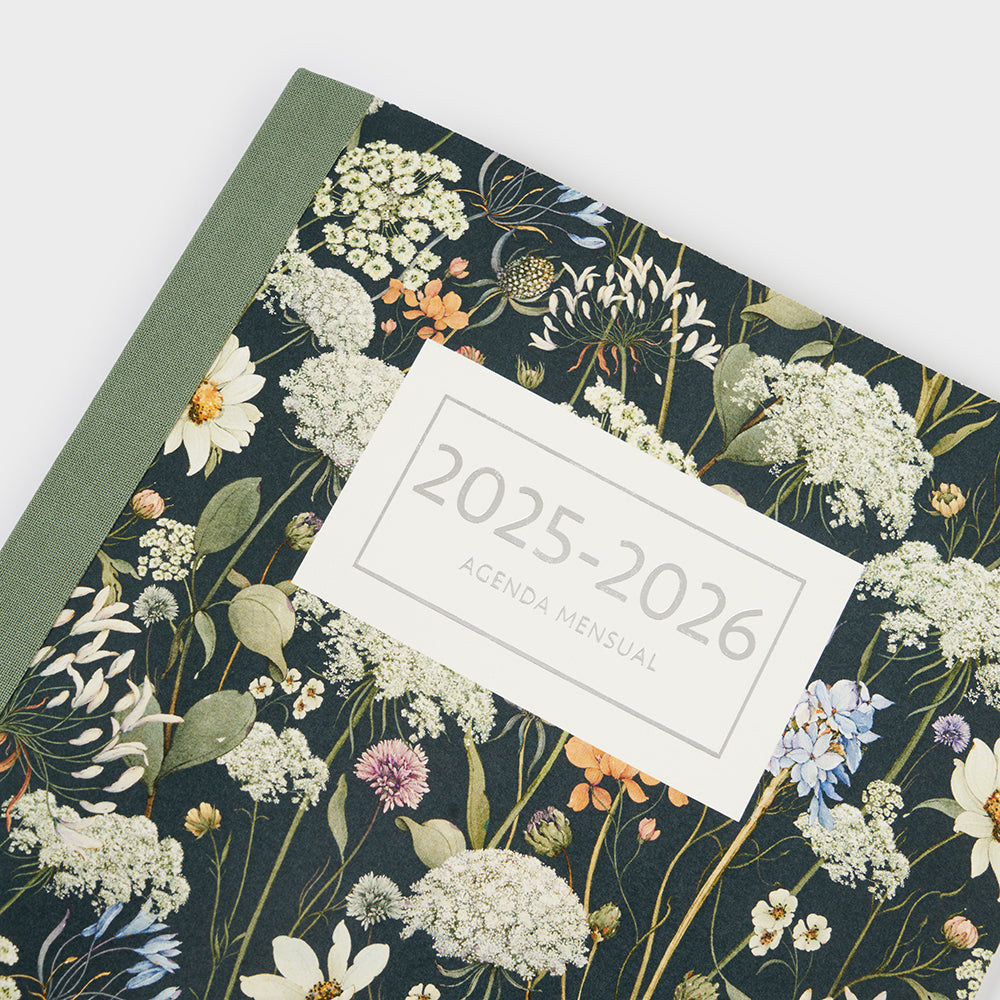 Agenda Mensual 2025-26 Castellano - 16 meses