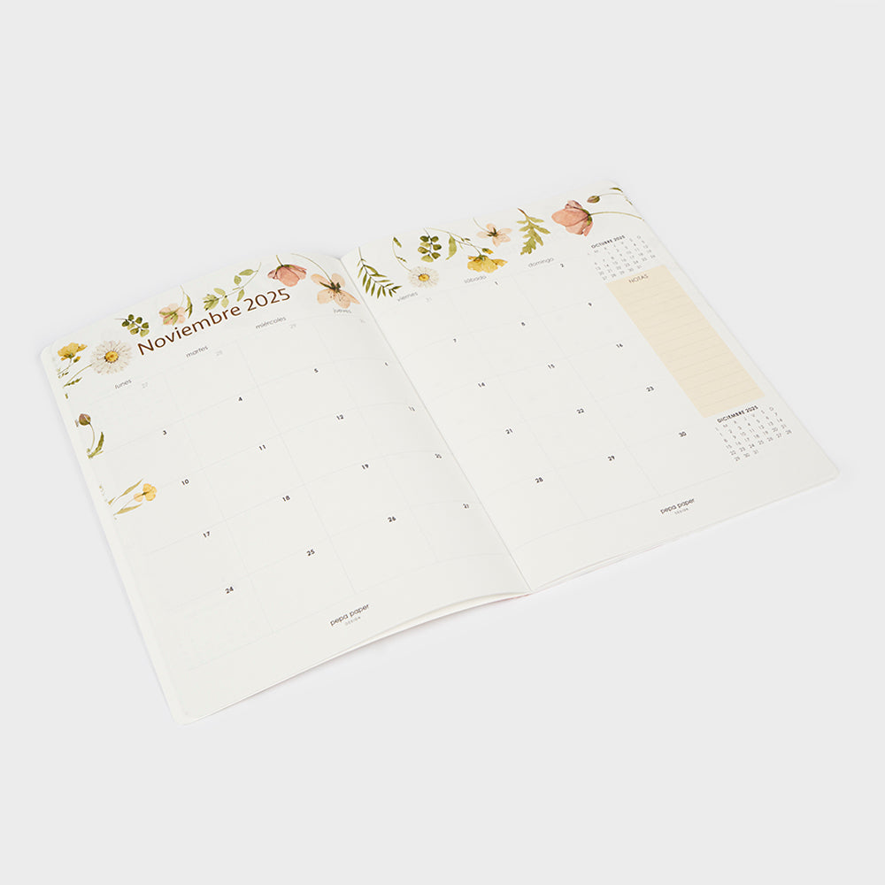 Monthly Agenda 2025-26 Spanish - 16 months