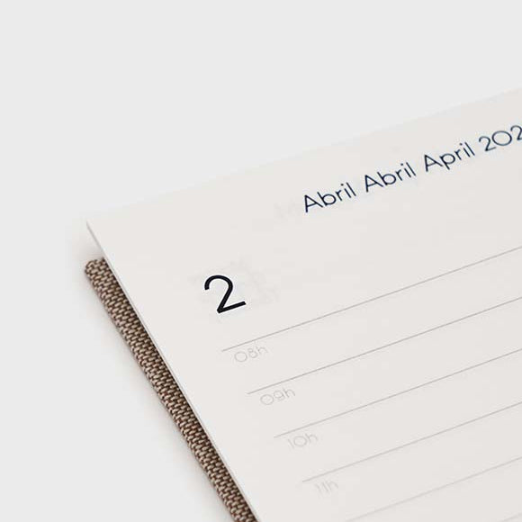 Agenda 2026 A6 Día Vista (12 meses)