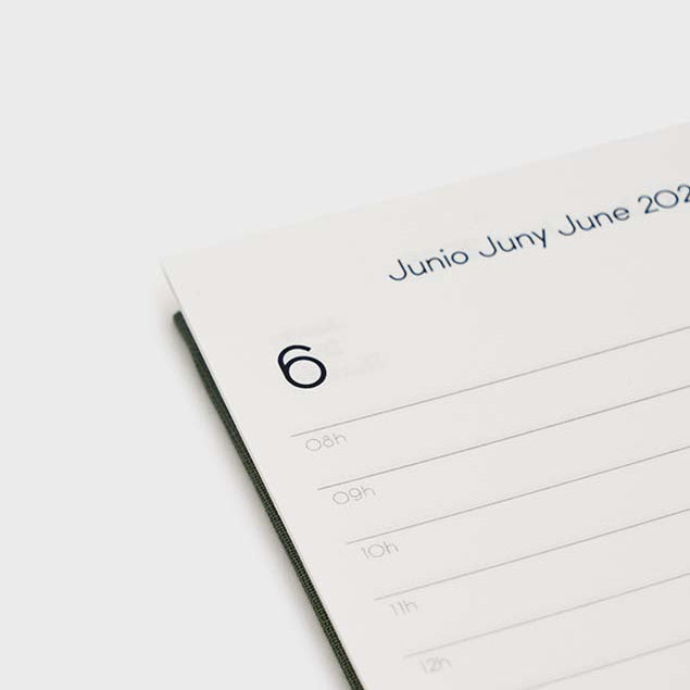 2026 A6 Daily Planner (12 months)