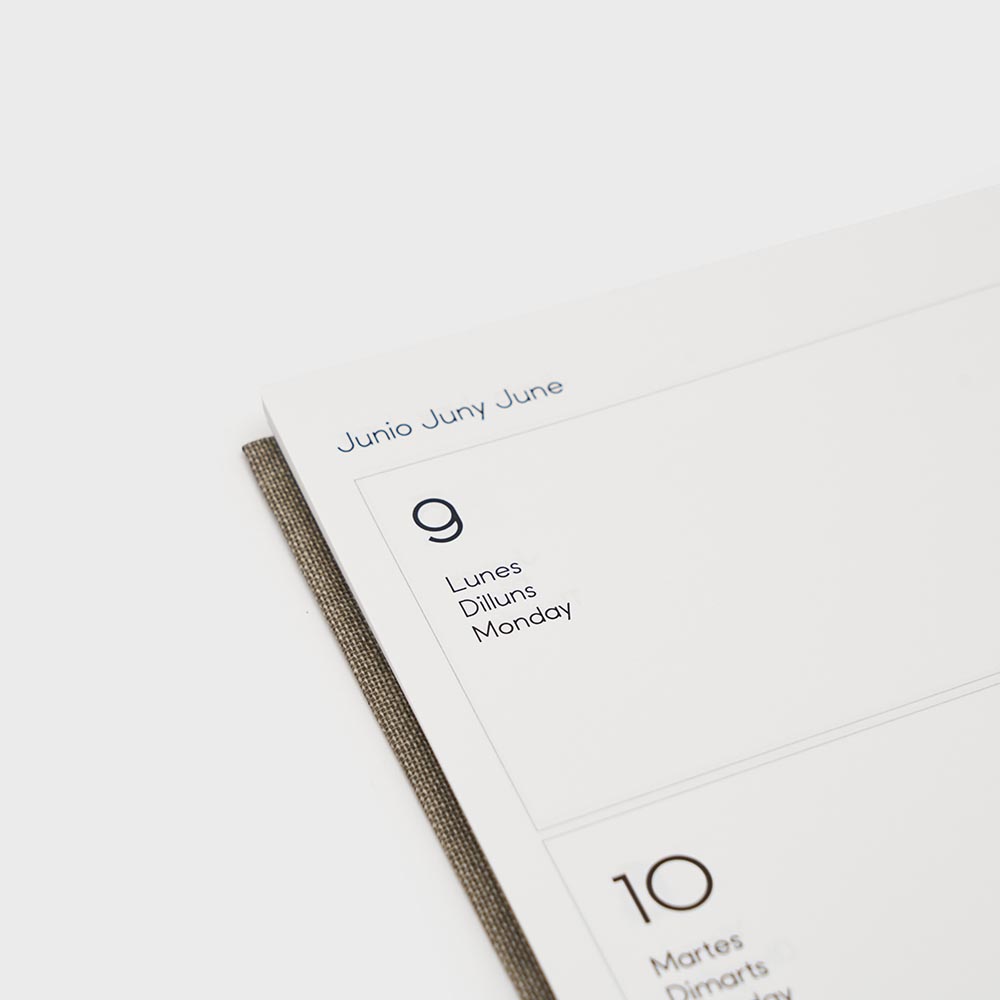 A5 academic diary 2025-2026 16 months