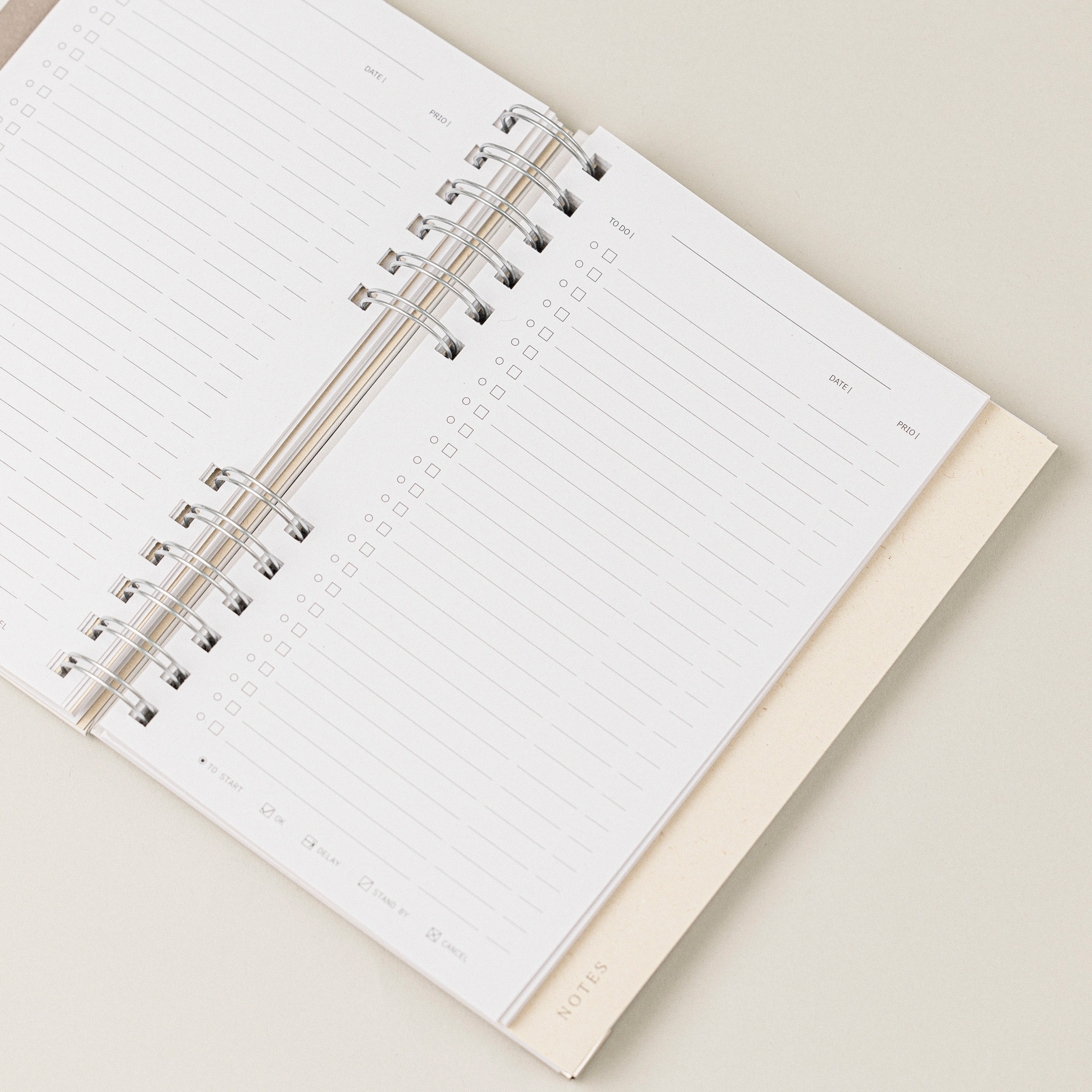 Planificador y agenda sostenible de papel reciclado para tareas