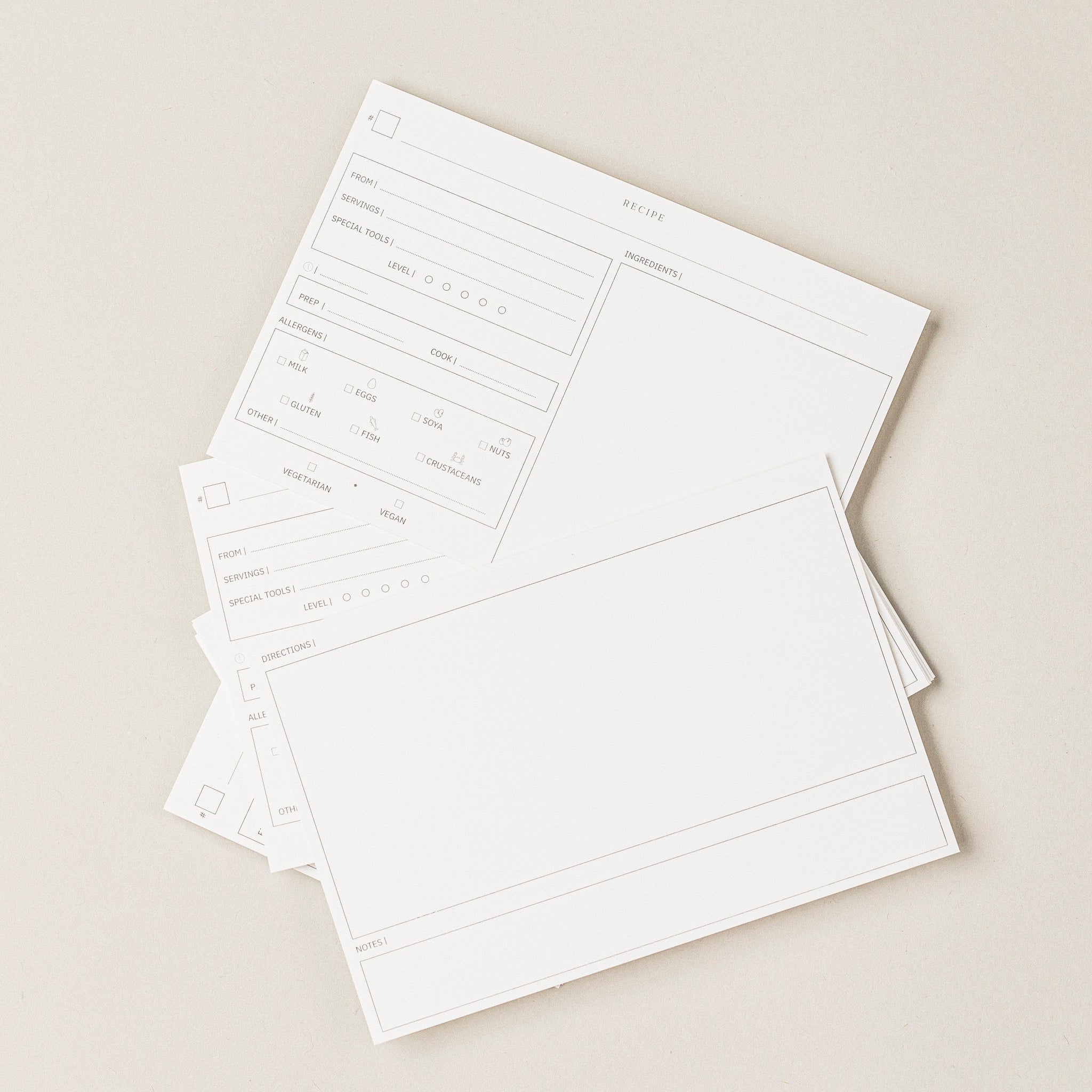 Diseño caja de recetas para recetarios hecho a mano, artesanal para crear ficha de recetas con diseño para escribir tus recetas semanales en muchas sostenibles hechas de papel de piedra.