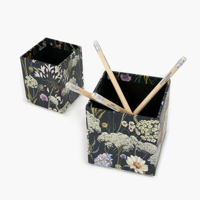 Large Wild Flowers Cup