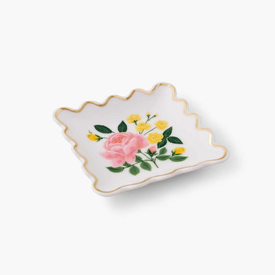 Bandejita anillero porcelana Roses Scalloped - Rifle Paper Co.
