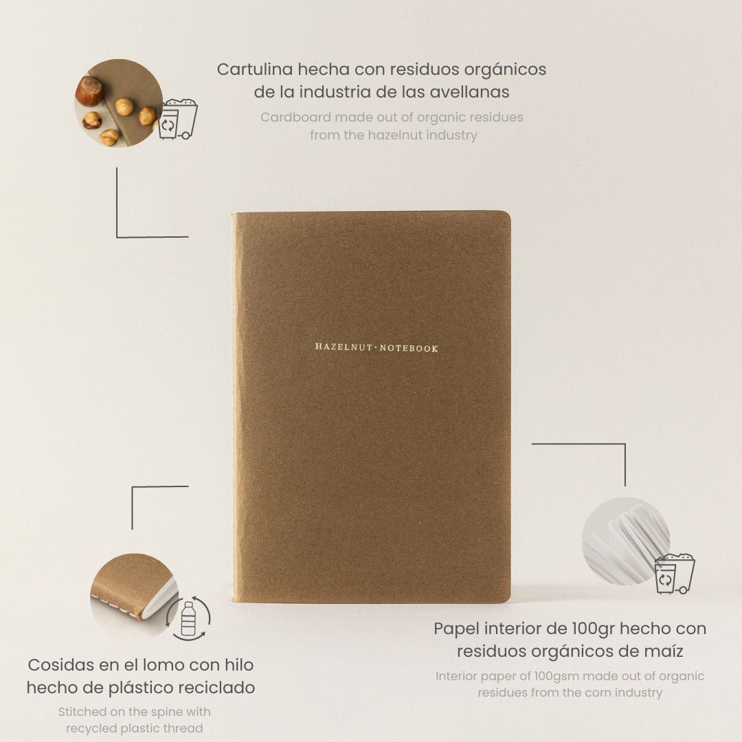 Pequeña libreta de notas de papel de avellanas