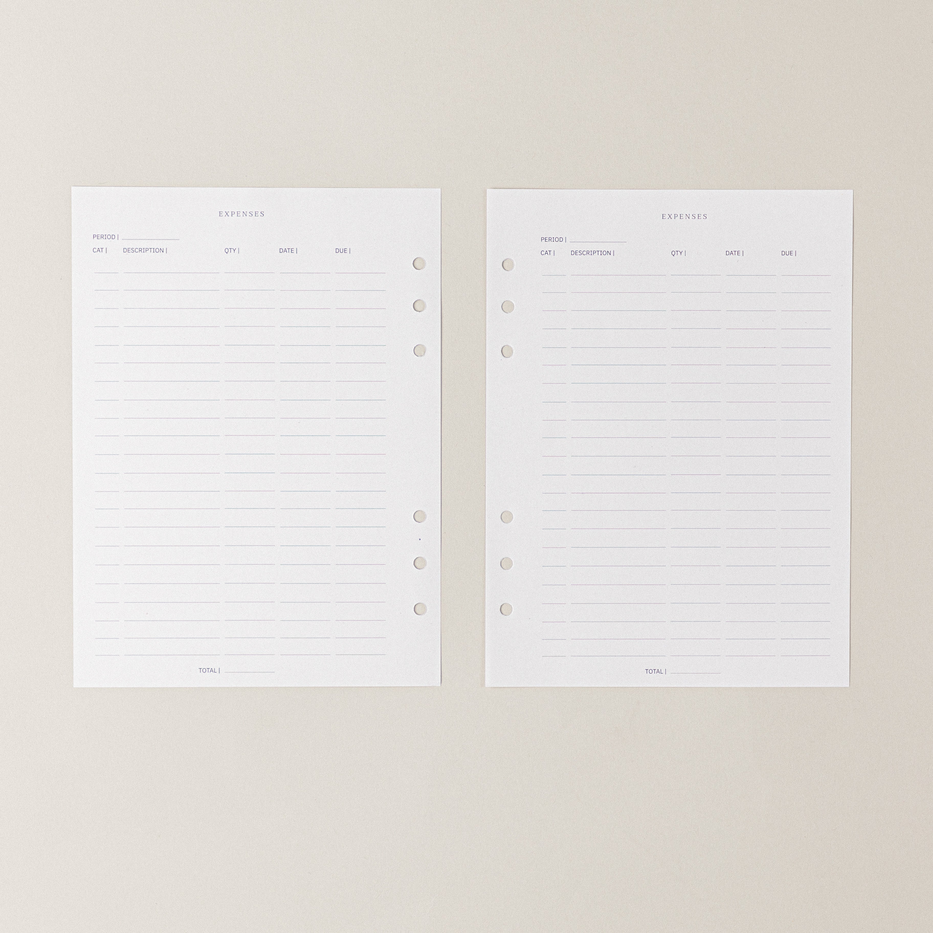 Recambio de papel reciclable con balance de gastos para organizacion
