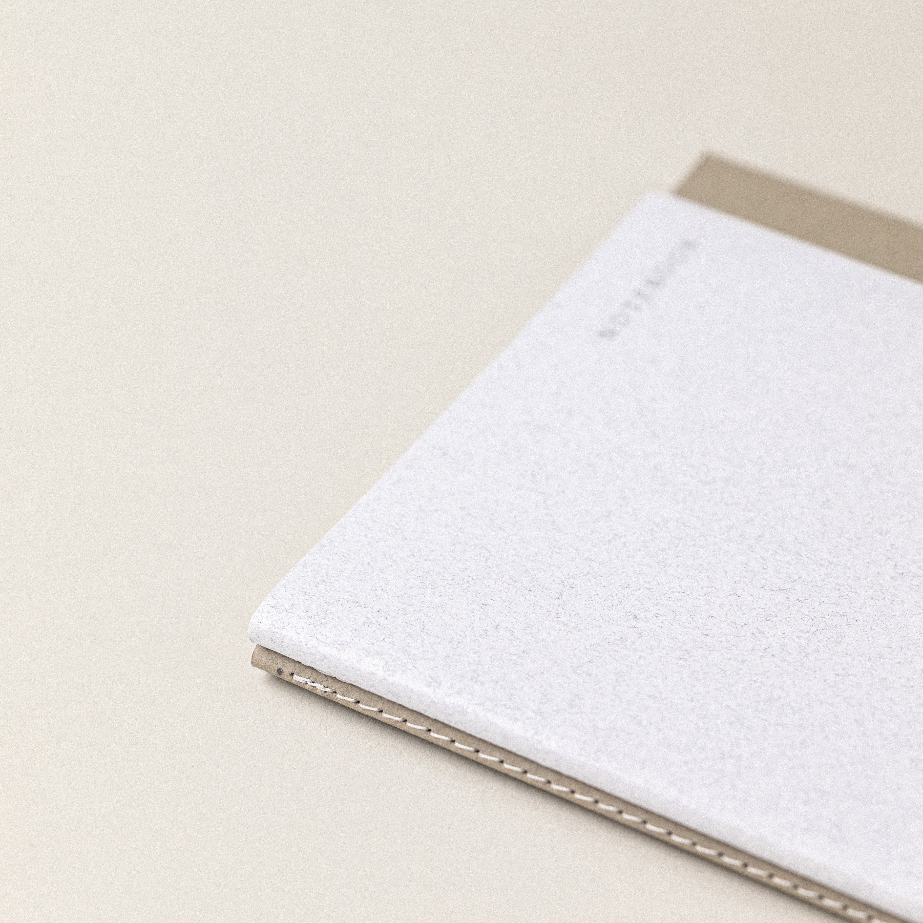 Libretas personalizadas con dos libretas de notas pequeñas para escribir en una libreta bonitas y mantener una agenda este 2022 original. Libretas din a4.