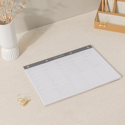 Mi bloc de notas con planificador de estudios para trabajo en tus métodos y organización de estudios. Para una planificación de estudio, con un to do list en un bloc de notas A4.