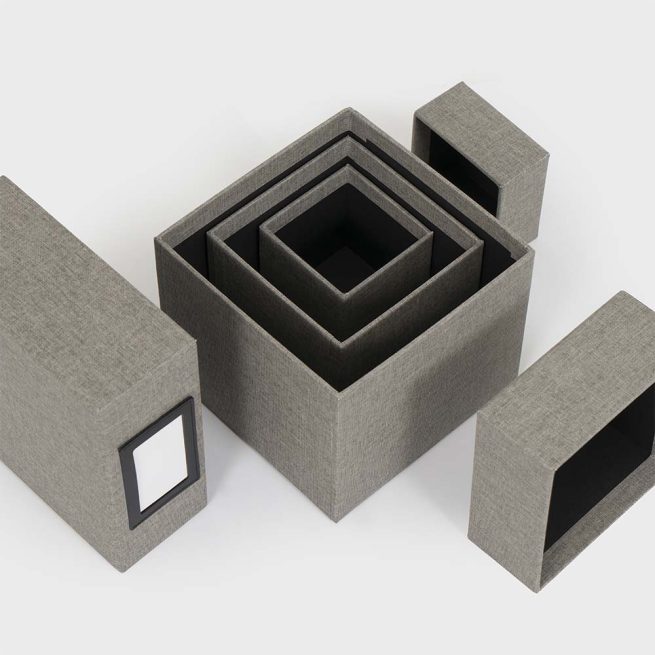 caja-cubo-13-tela-record-gris-piedra-pepapaper-2018-304-03