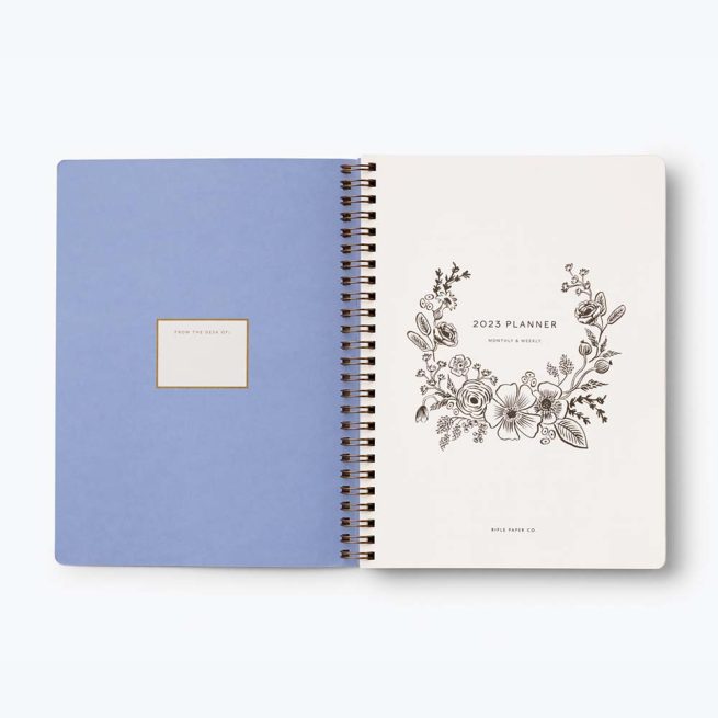 agenda-planificador-mensual-2023-mayfair-12-month-soft-cover-spiral-planner-plc006-02