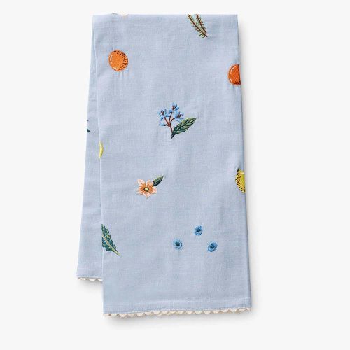 mantel-de-te-fruit-stand-embroidered-tea-towel-rifle-paper-pepapaper-tea008-01