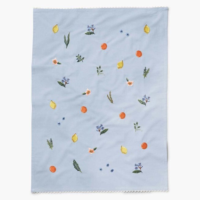 mantel-de-te-fruit-stand-embroidered-tea-towel-rifle-paper-pepapaper-tea008-02