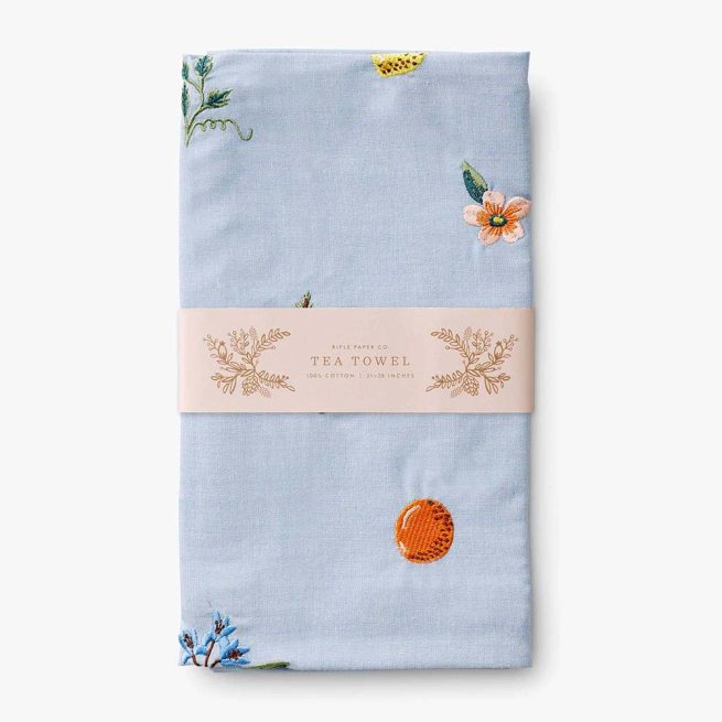 mantel-de-te-fruit-stand-embroidered-tea-towel-rifle-paper-pepapaper-tea008-03