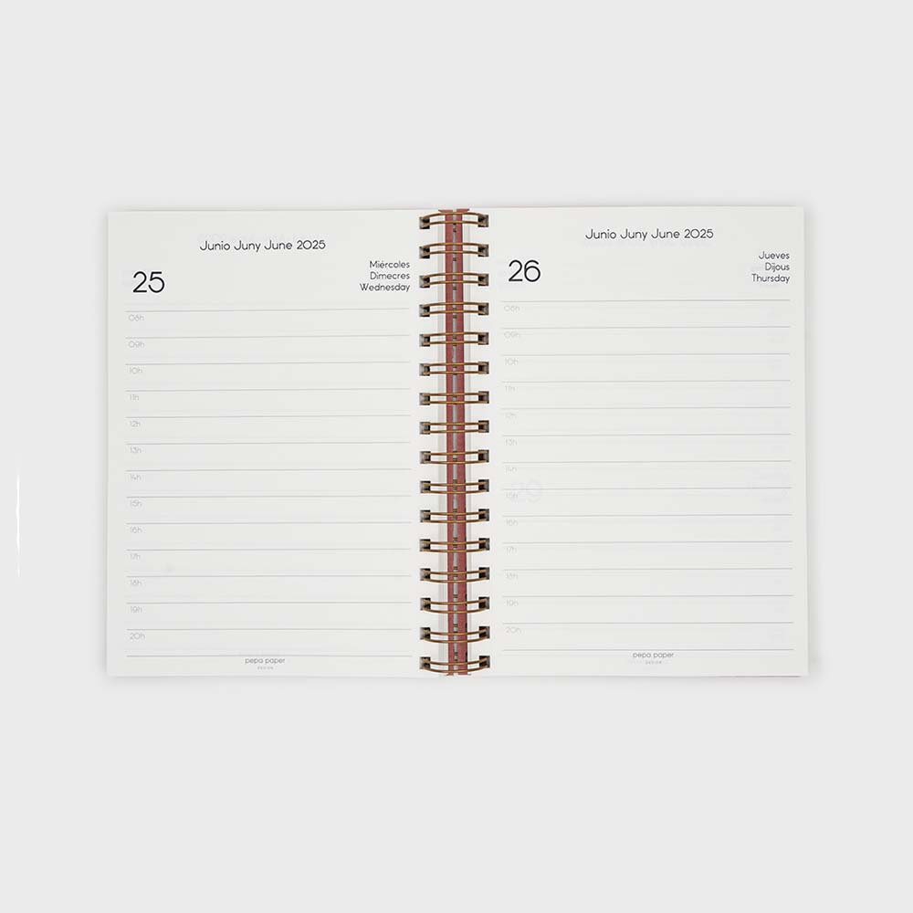 agenda-2025-a5-dia-pagina-rosa-vintage-pepa-paper-002